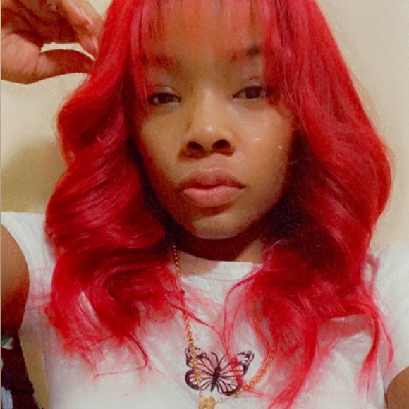 Meet your Posher, Ronda - Picture 1 of 1